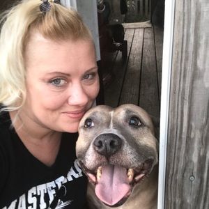 Meet your Posher, Christy